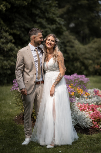 Hochzeit-Jenni-und-Kevin-250806-1763