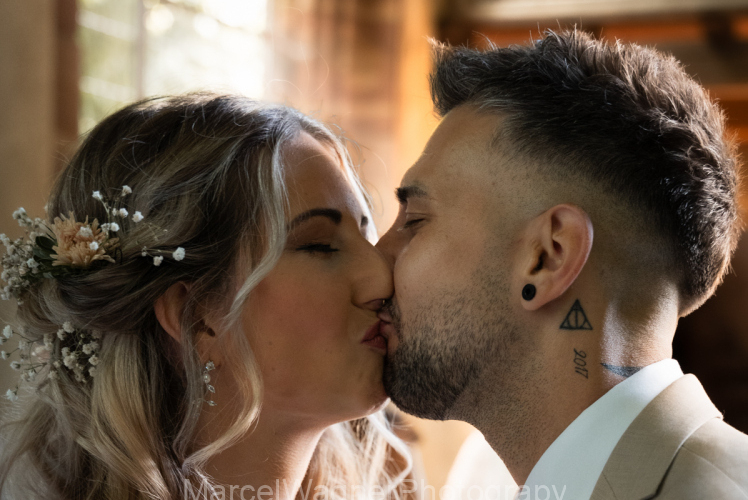 Hochzeit-Jenni-und-Kevin-250806-0263